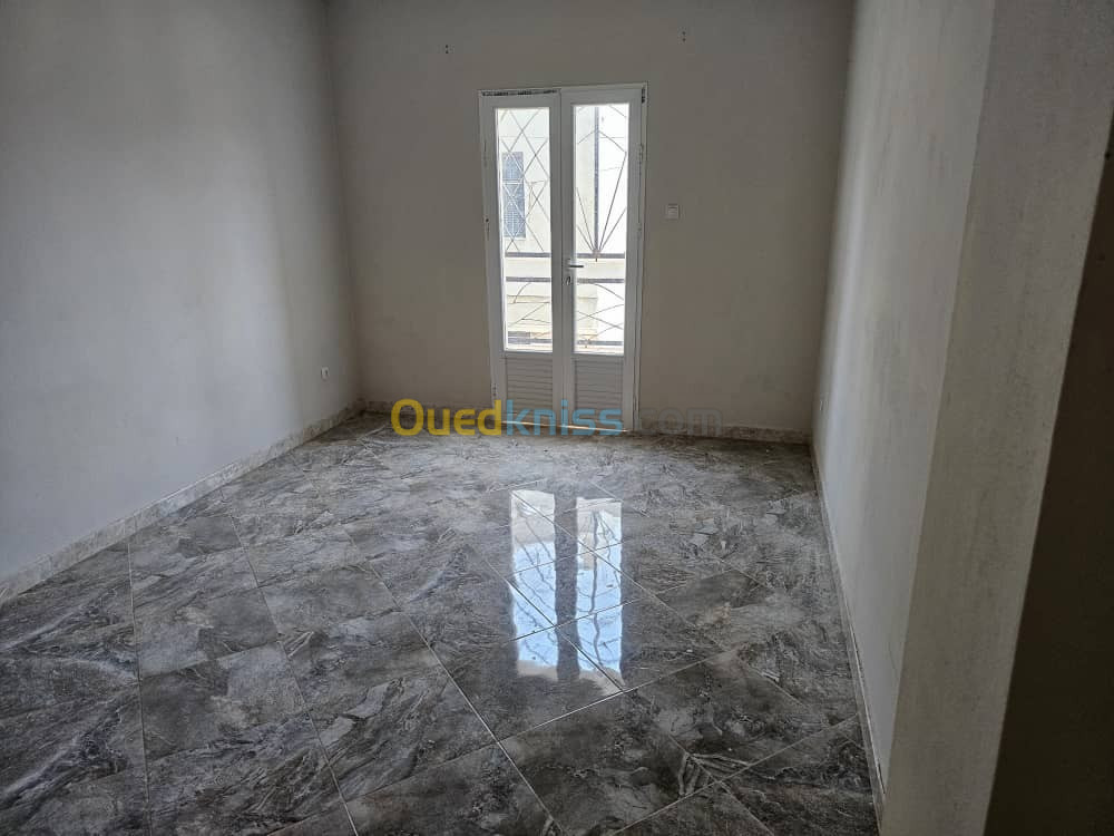 Location Appartement F5 Tlemcen Zenata