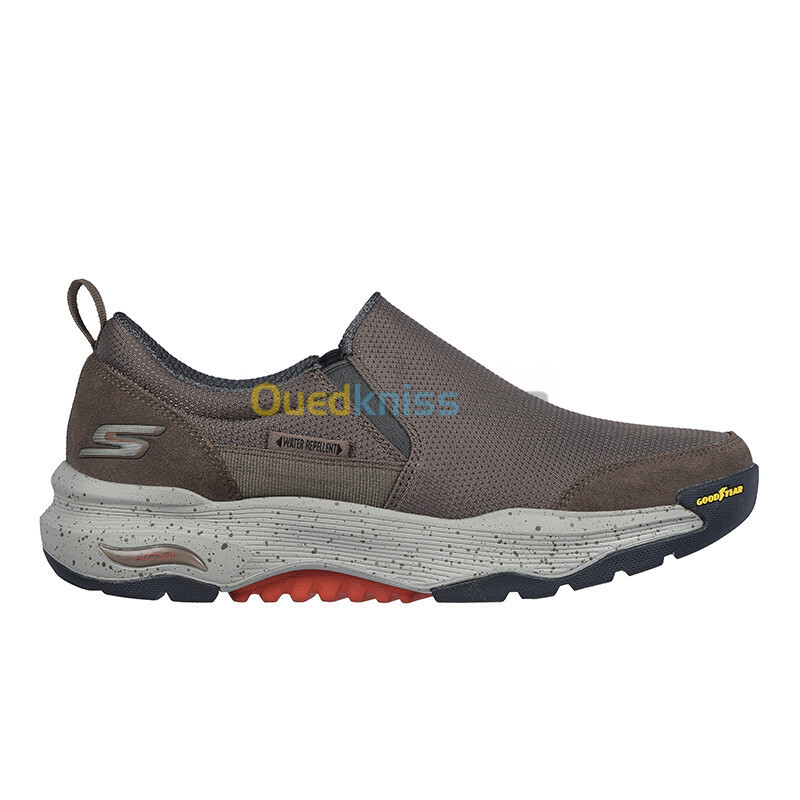 SKECHERS GO WALK ARCH FIT OUTDOOR -CAS