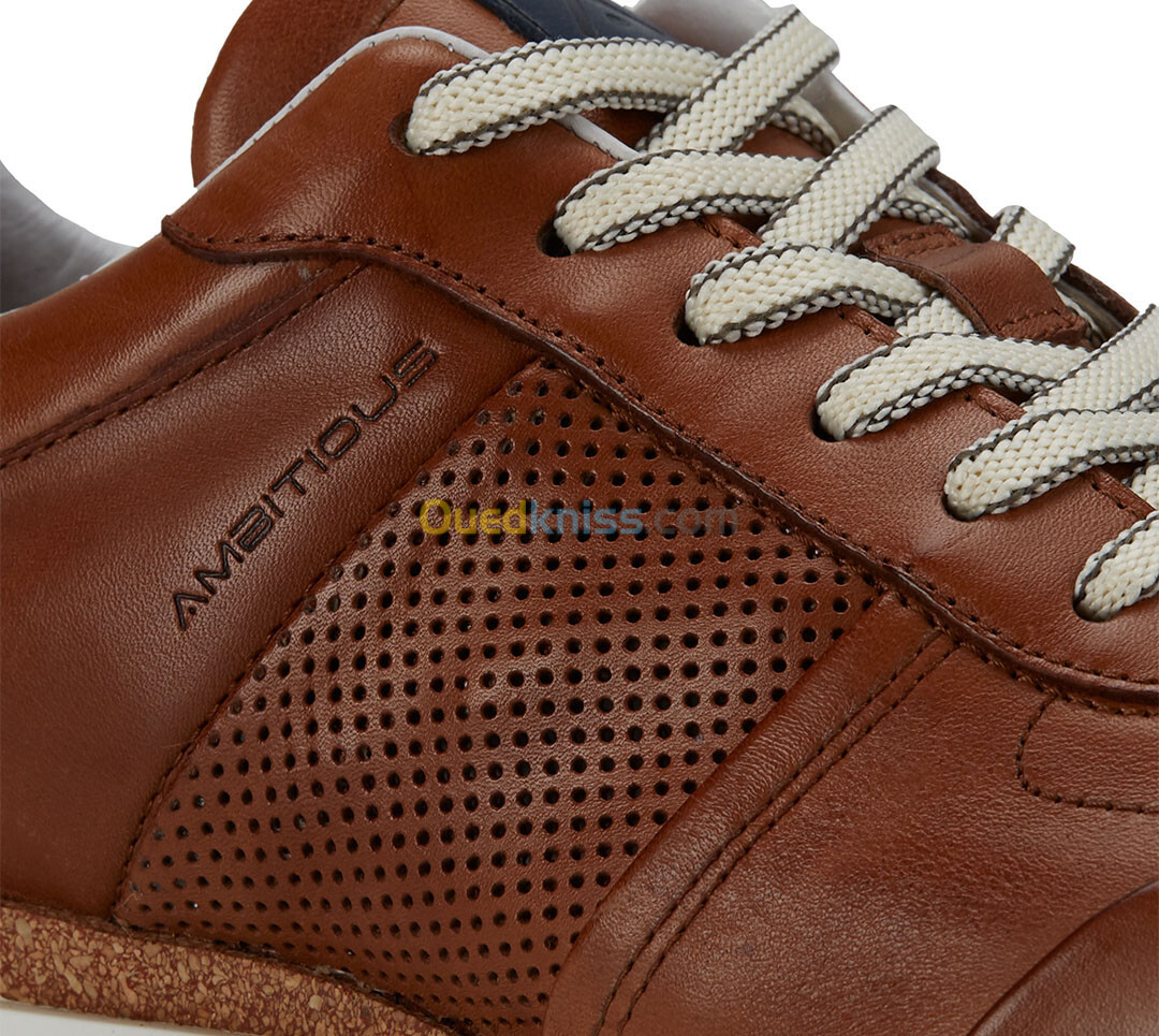 AMBITIOUS Magma Classic Sneaker