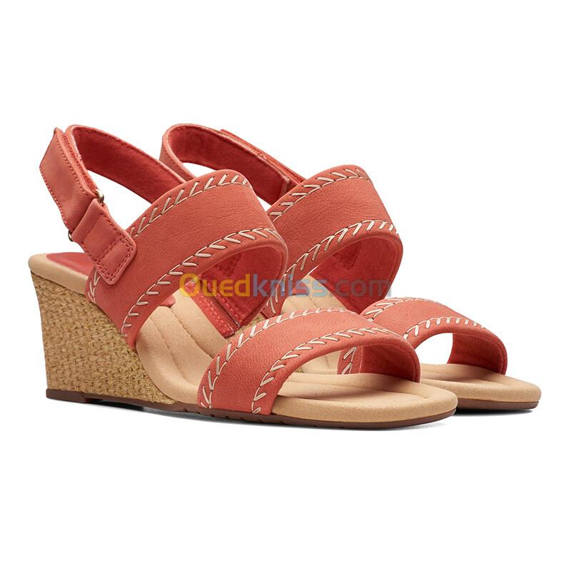 CLARKS Kyarra Rose Blush Nubuck