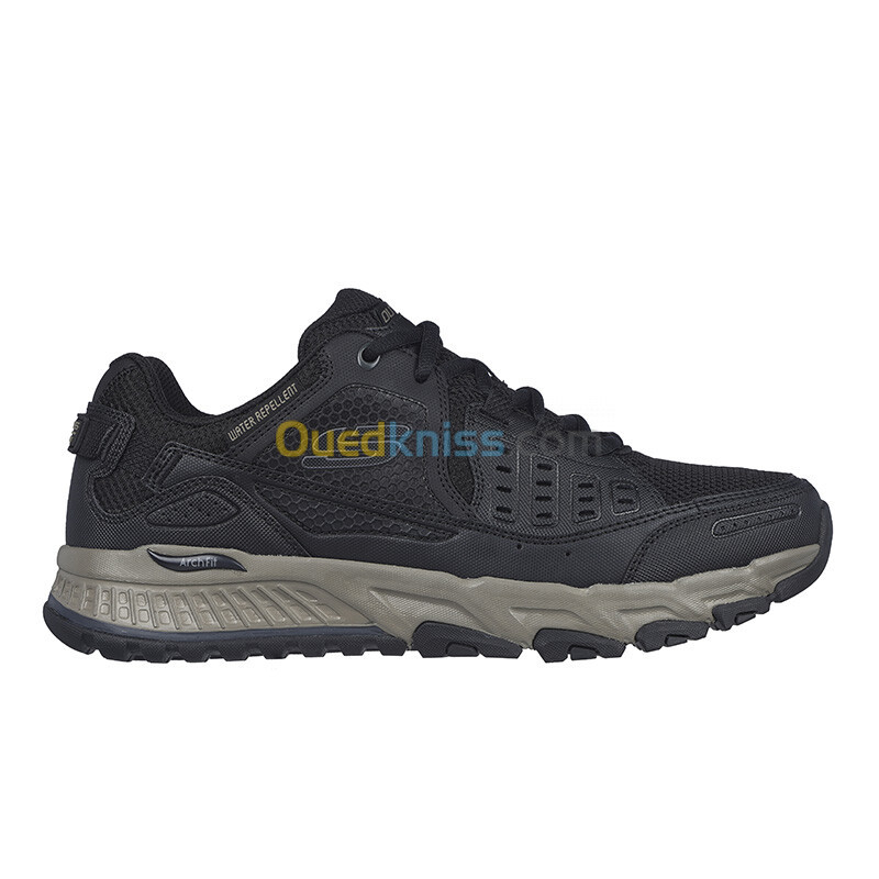 SKECHERS ARCH FIT ESCAPE PLAN