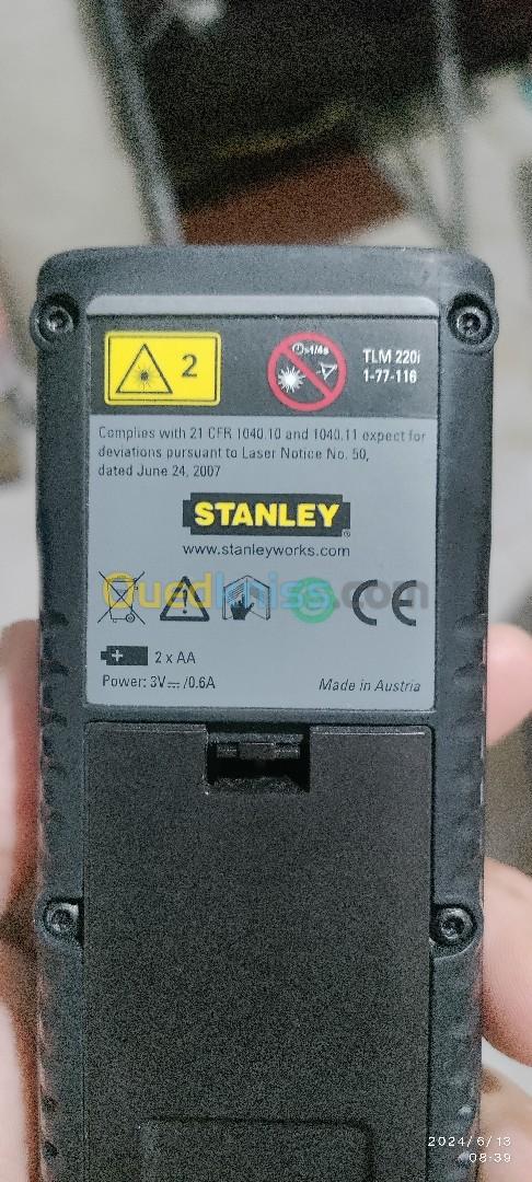 Télémètre laser stanley glm 220i