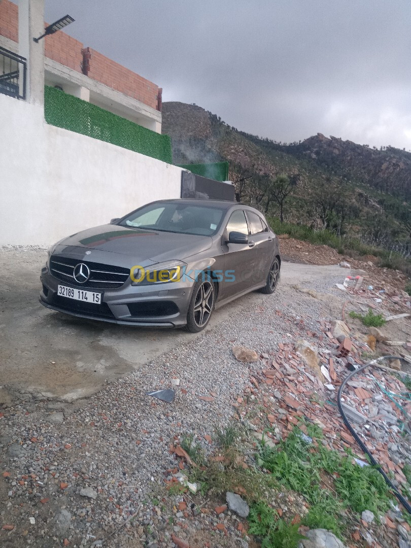 Mercedes Classe A 2014 180  Sport +