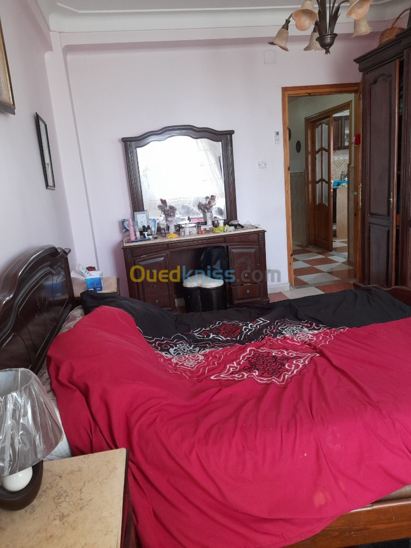 Location Appartement F3 Alger Ain naadja