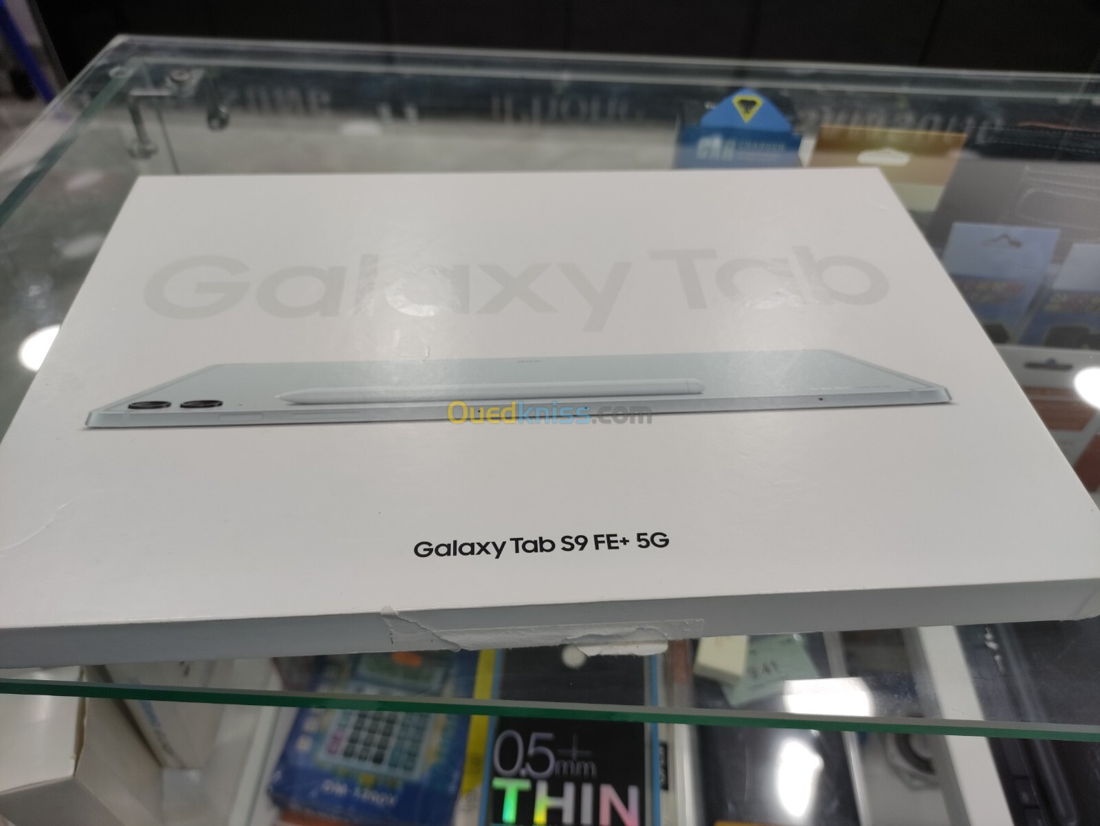 Samsung Tab S9 fe plus 128/8 cellulaire 5G coffret 🇬🇧