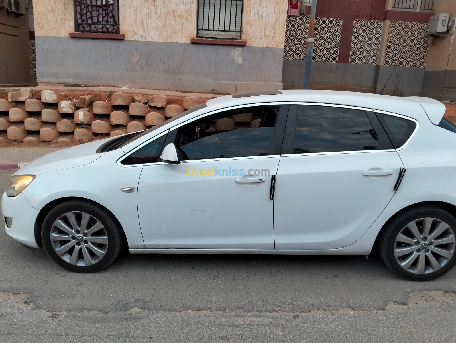 Opel Astra 2011 SPORT