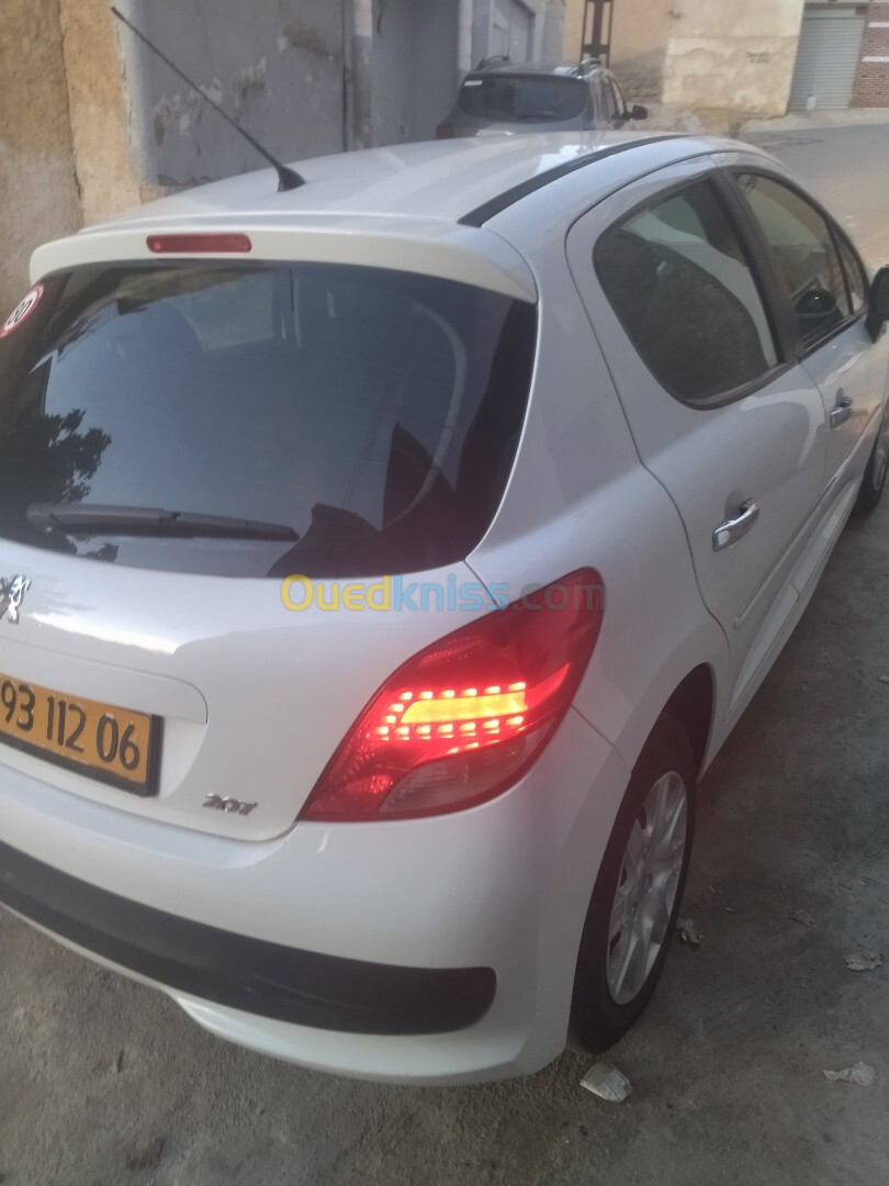 Peugeot 207 2012 207