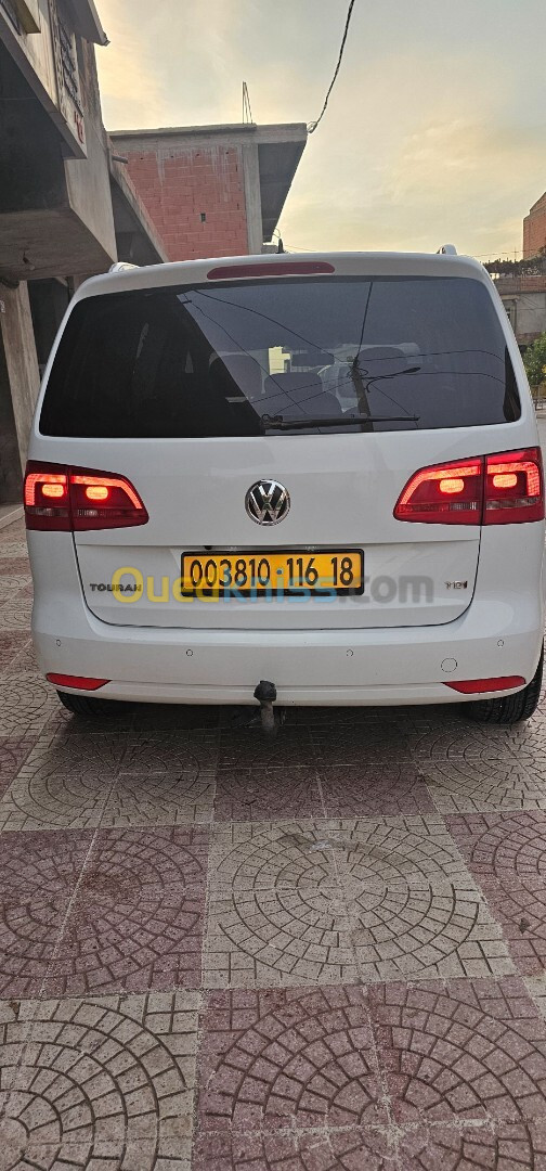 Volkswagen Touran 2016 Cup