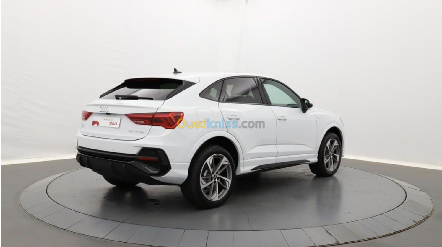 Audi Q3 2022 SPORTBACK TFSIe 245 S-LINE S-TRONIC