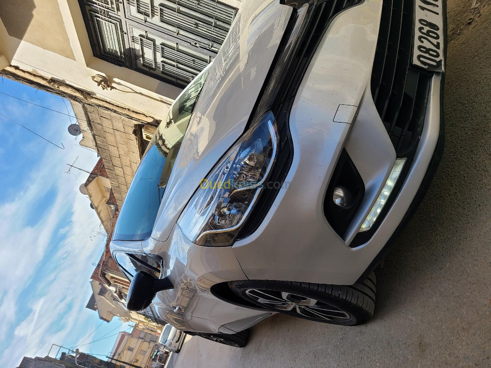 Renault Clio 4 2018 Limited 2