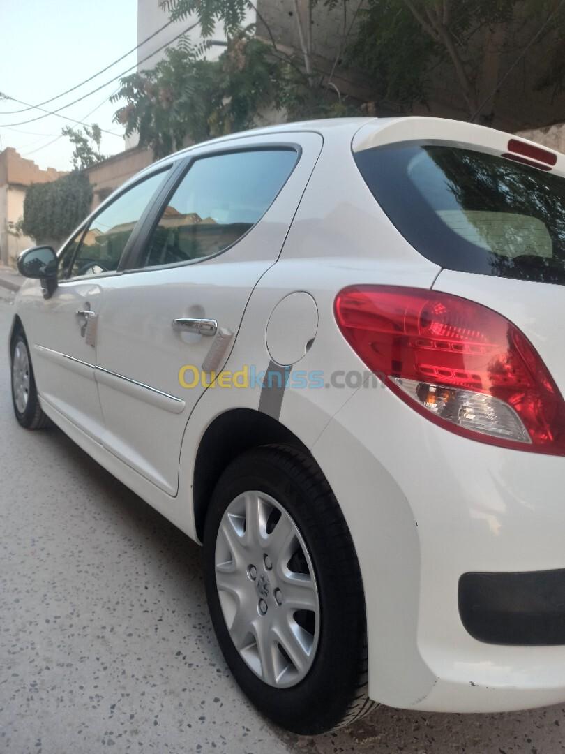 Peugeot 207 plus 2013 207 plus