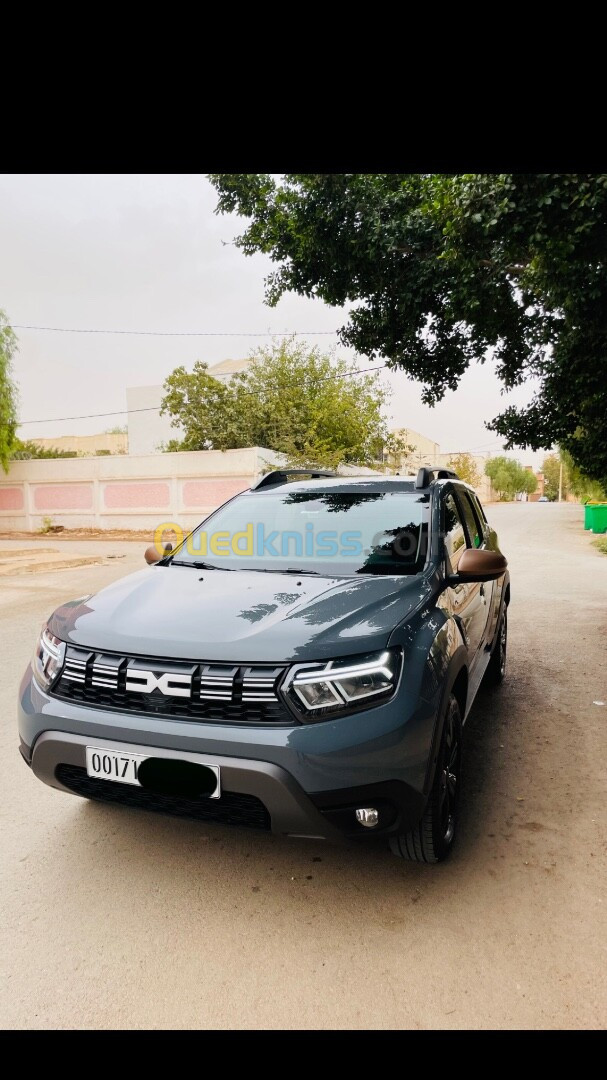 Dacia Duster gold 2023 Gold