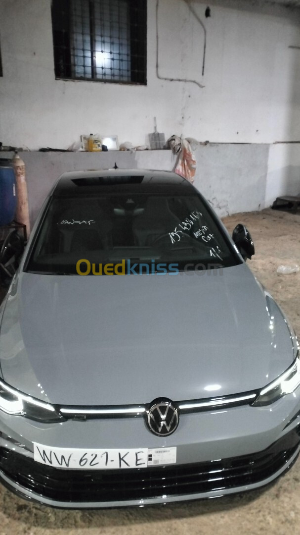 Volkswagen Golf 8 2024 R-line full options