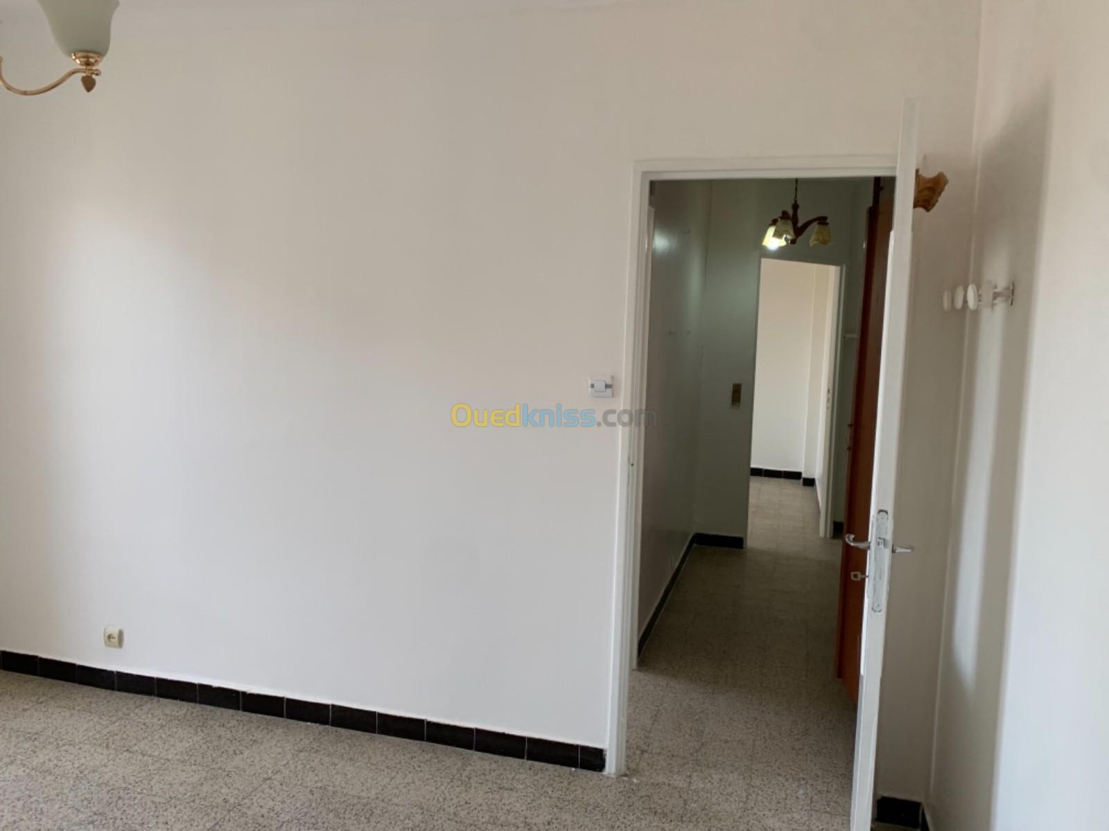 Location Appartement F3 Alger El biar