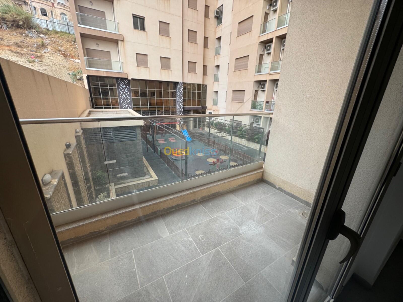 Location Appartement F4 Alger Bir mourad rais