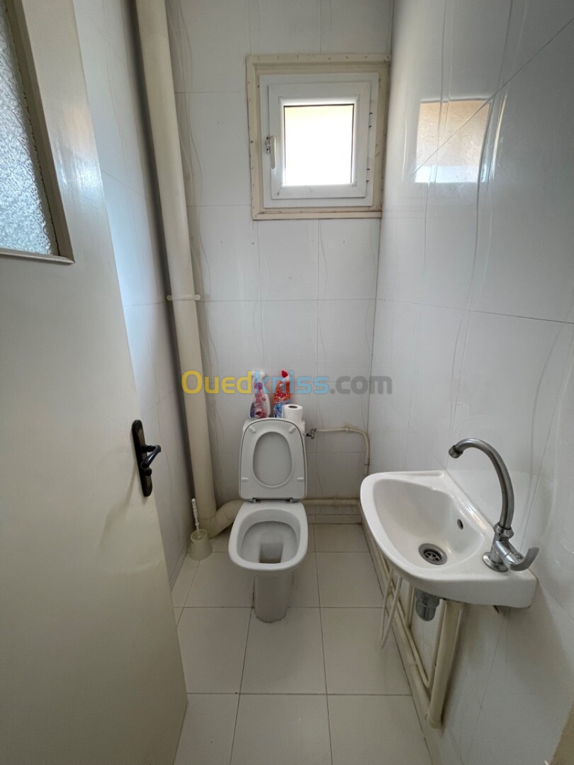 Location Appartement F3 Alger Said hamdine