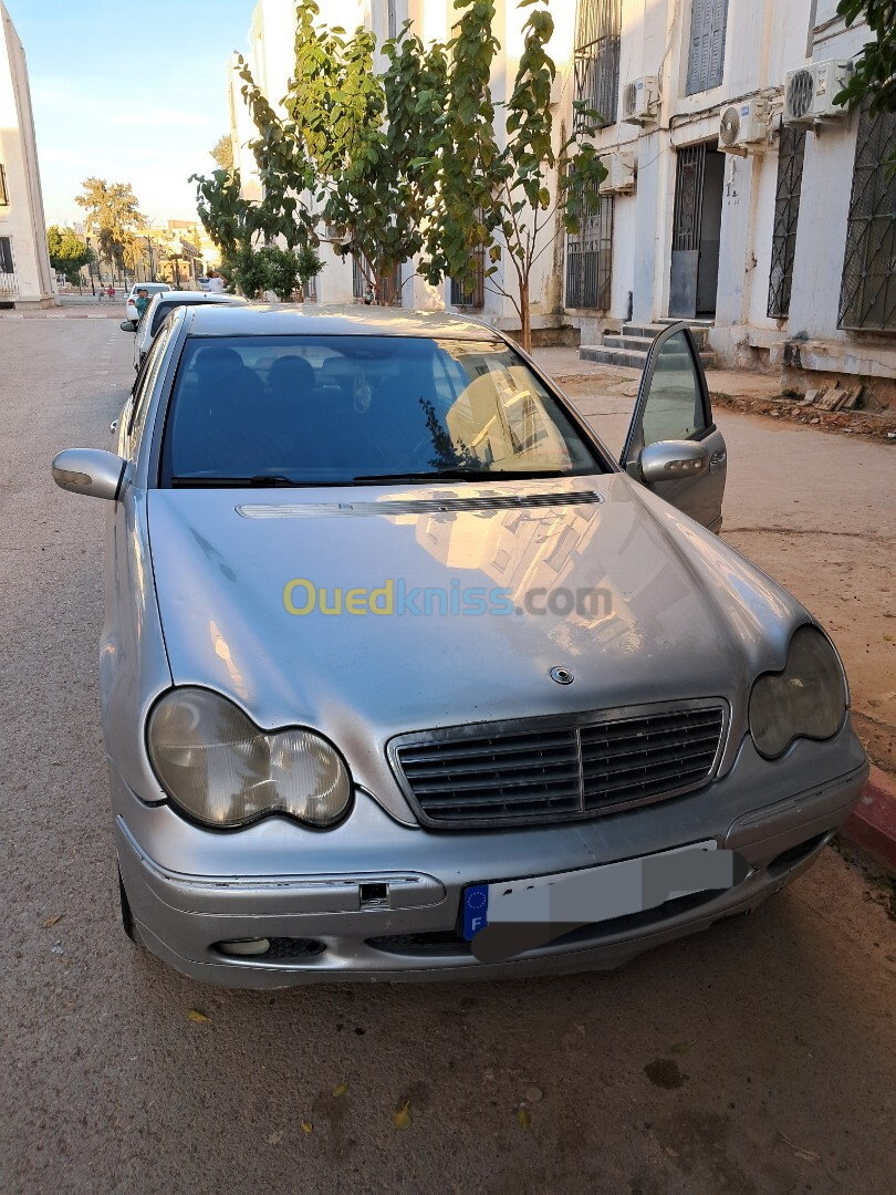 Mercedes Classe C 2002 200