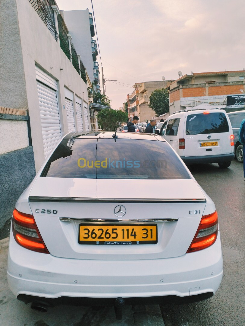 Mercedes Classe C 2014 250 AVANTGARDE Designo