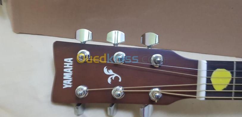 guitare yamaha f310