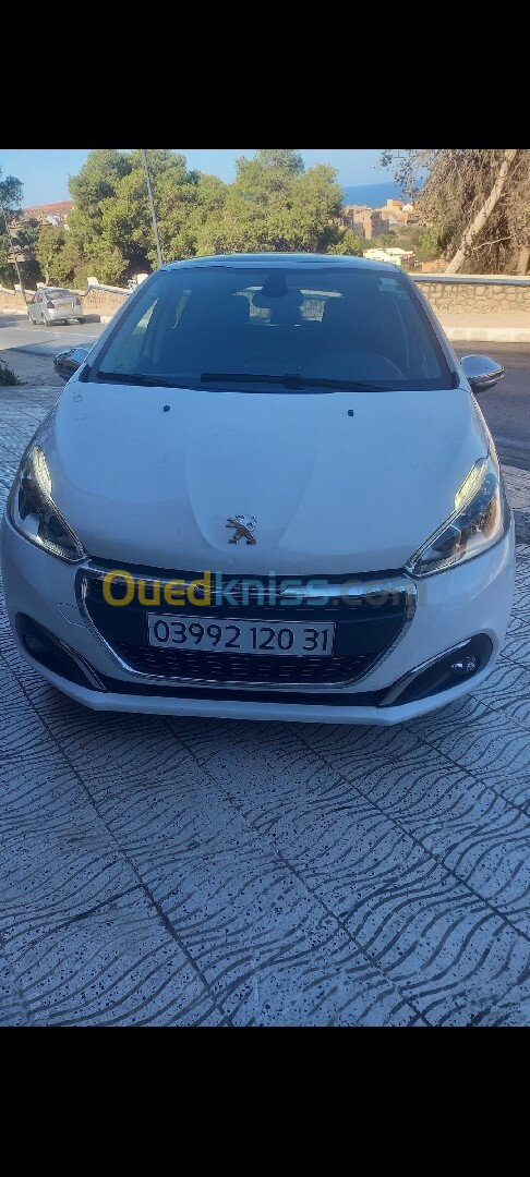 Peugeot 208 2020 Allure Facelift