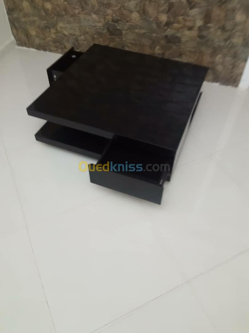 Table basse noir moderne 