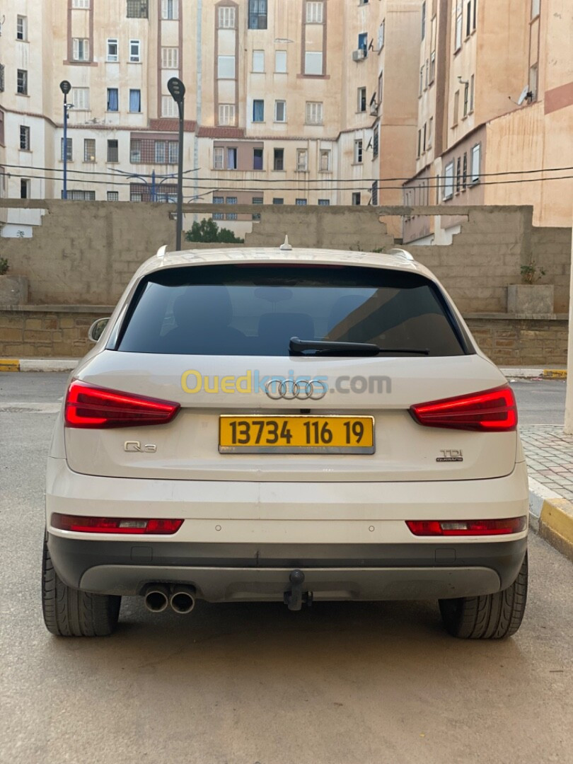 Audi Q3 2016 Off Road