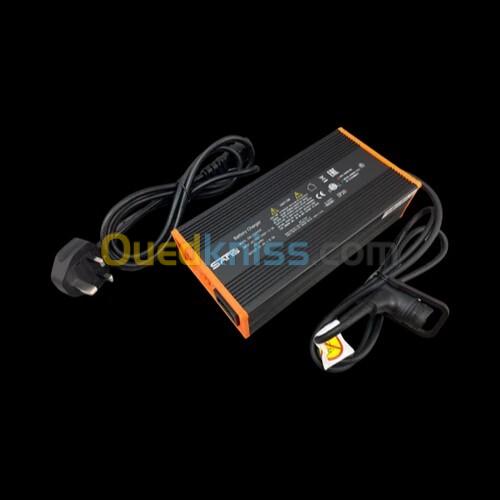 BATTERY CHARGER 15Q