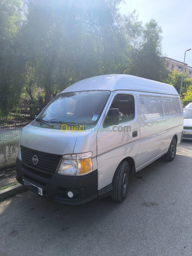 Nissan Urvan E25 2008