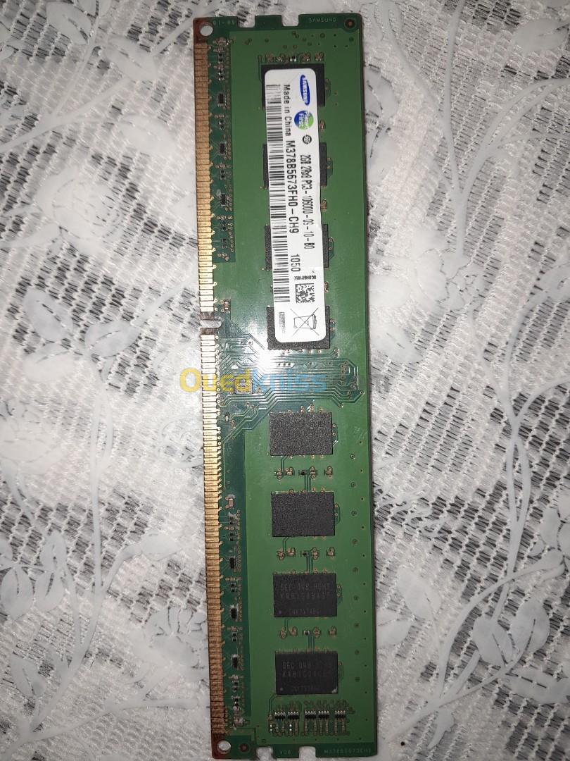 بيع. RAM.   DDR 3.   2 GIGA ORIGINALE