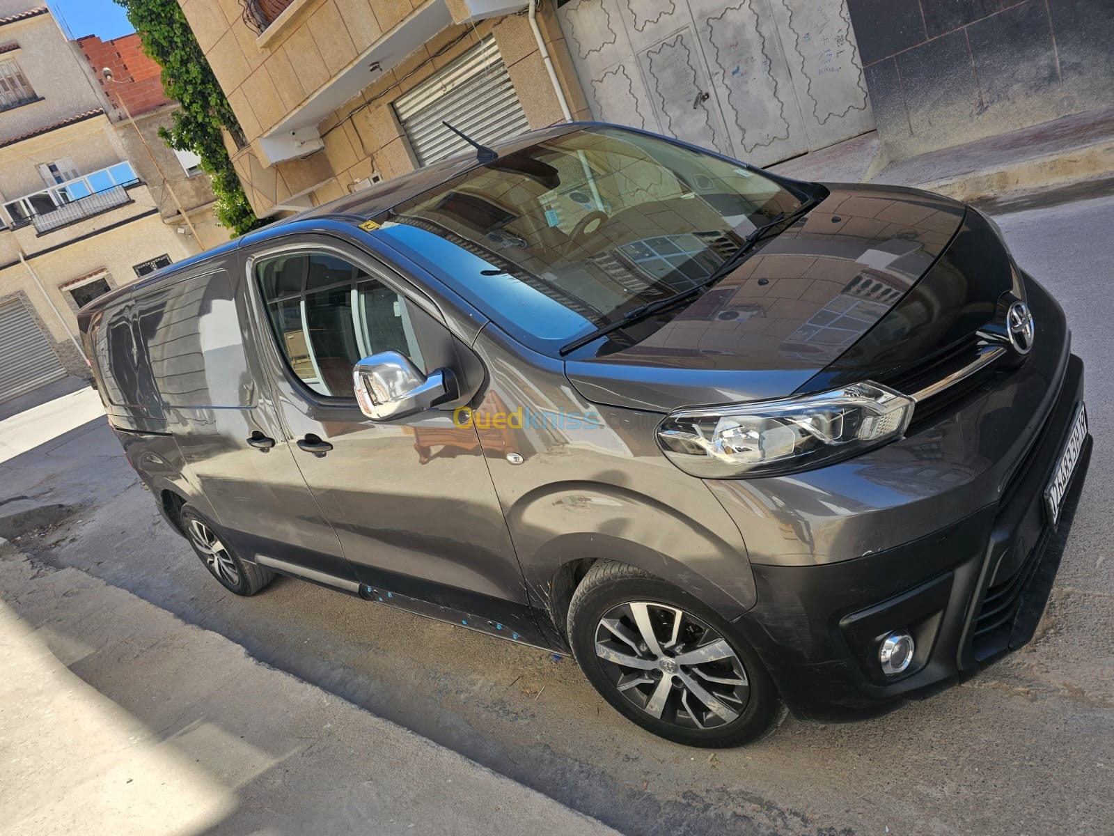 Peugeot Expert 2019 Toyota proace