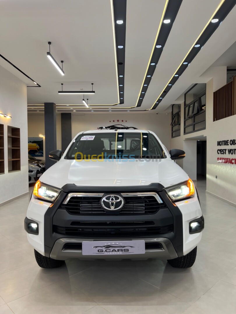 Toyota HILUX 2024 ADVENTURE SR-5/4*4