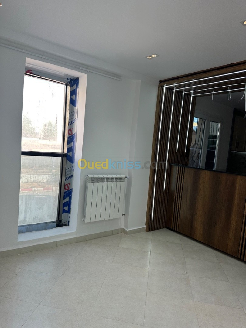 Location vacances Appartement F3 Mostaganem Mostaganem