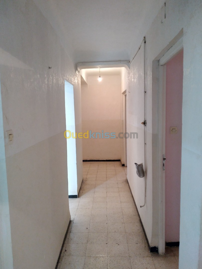 Location Appartement F3 Alger Bab ezzouar