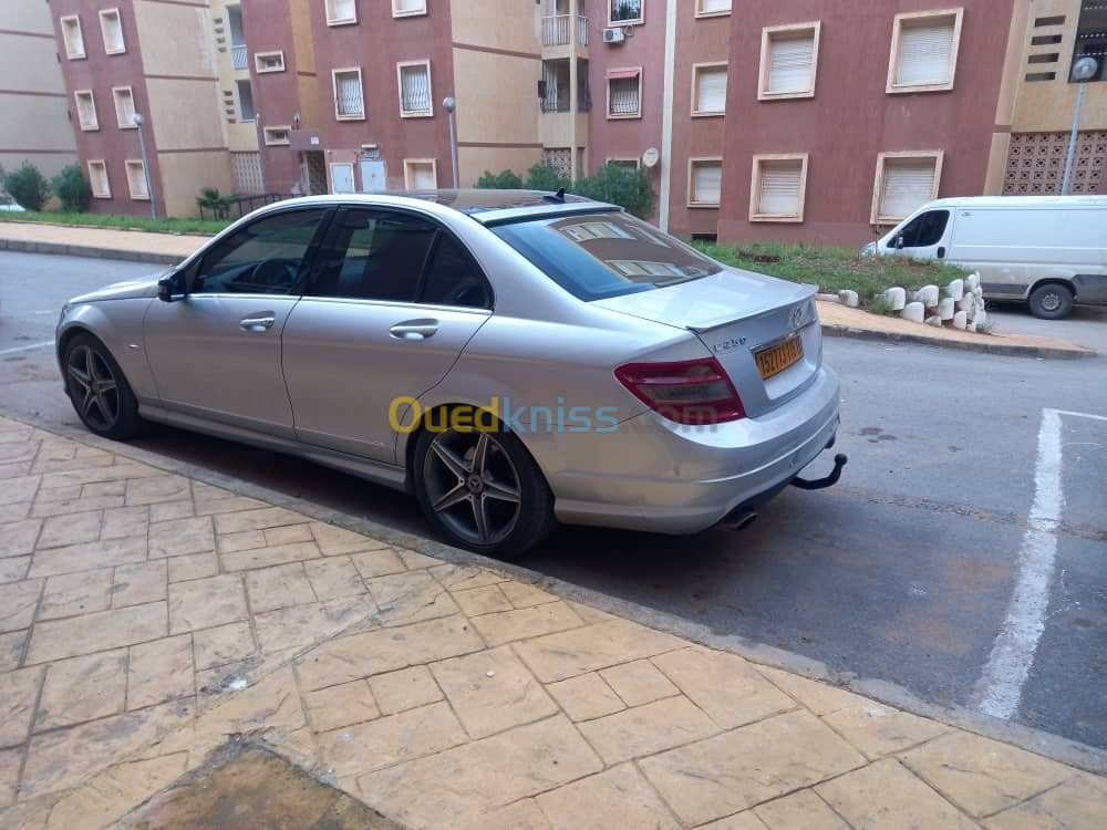 Mercedes Classe C 2015 250 AVANTGARDE Designo