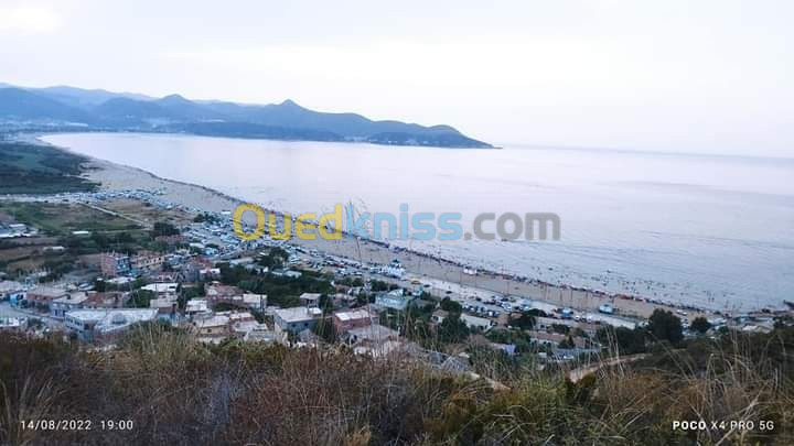 Location vacances Appartement F3 Skikda Collo