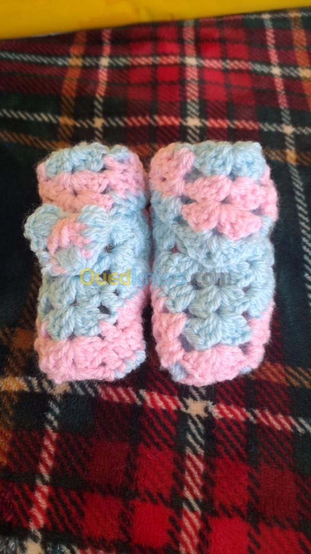 Vêtements pour bébé au crochet