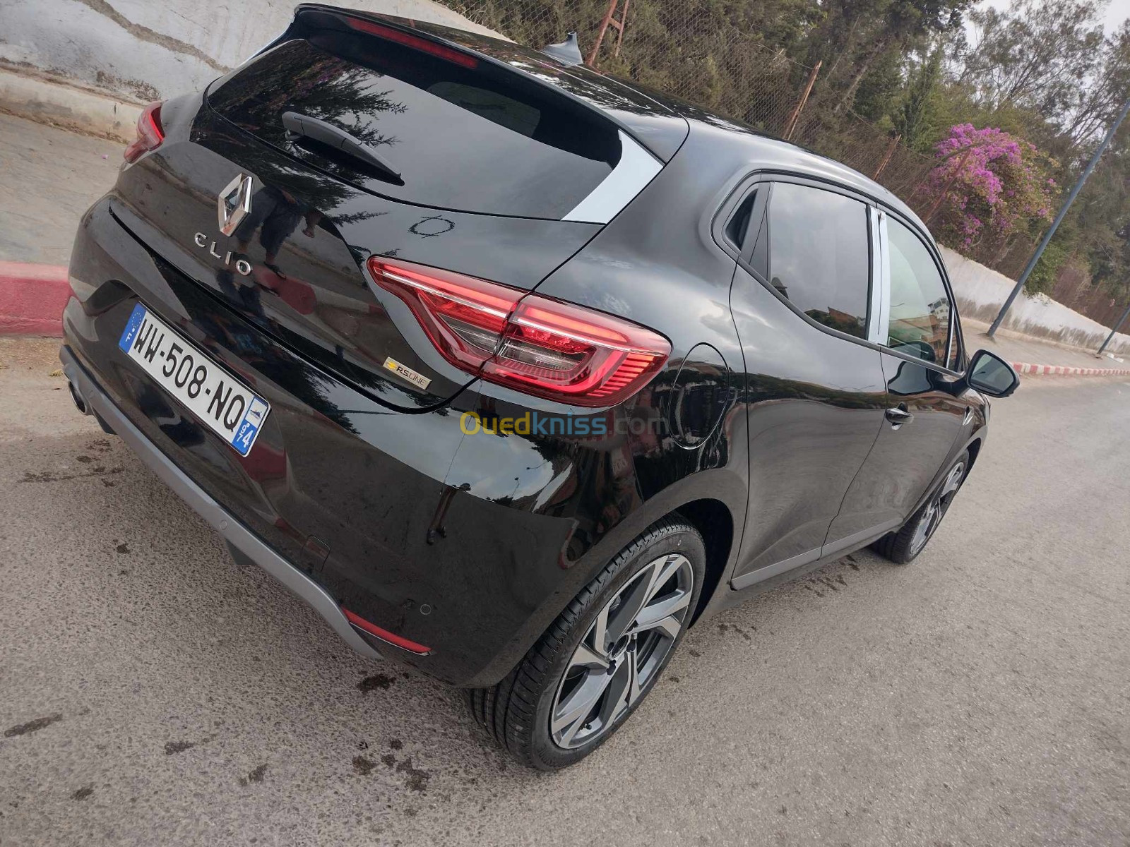 Renault Clio 5 Rs line 2023 1.5 dci 110 chevaux - Oran Algérie