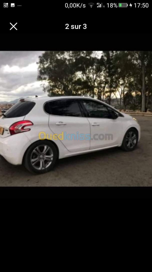 Peugeot 208 2014 Allure