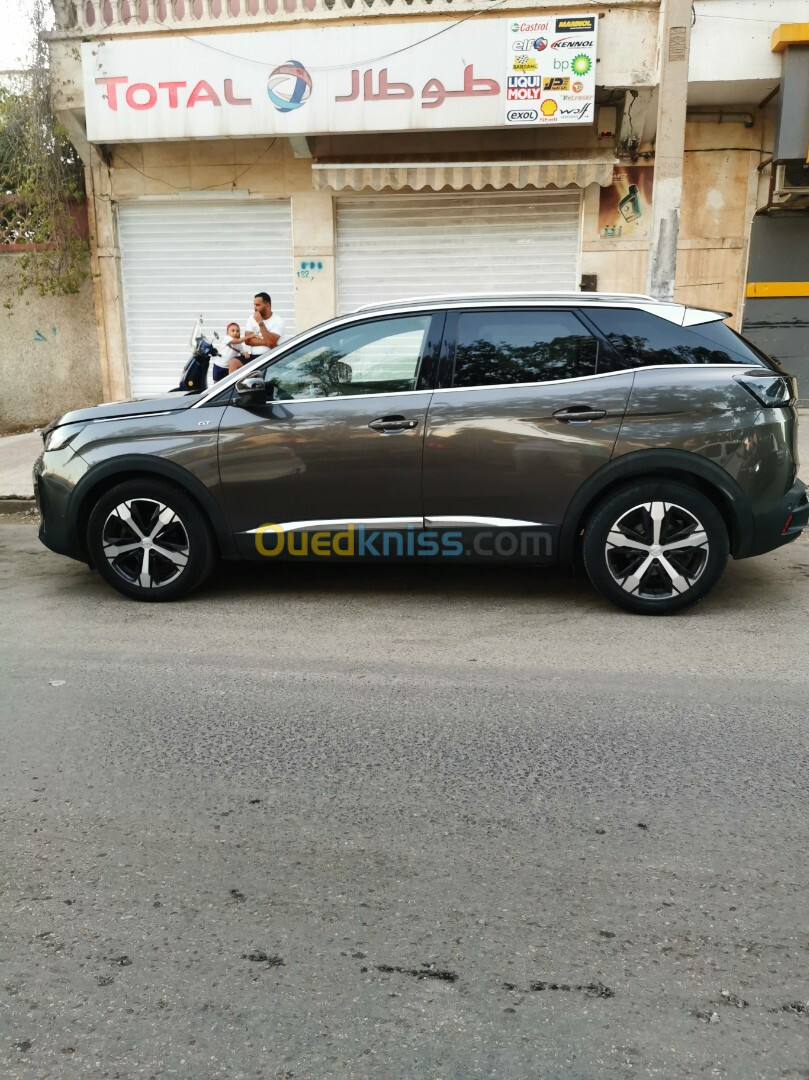 Peugeot 3008 2022 