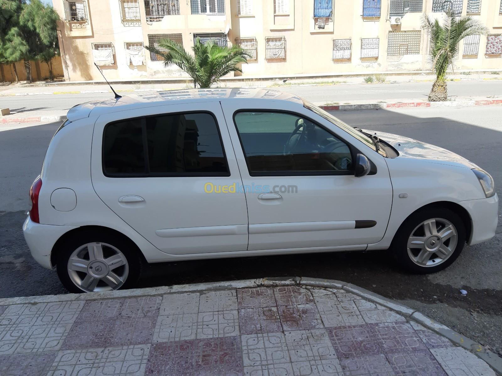 Renault Clio Campus 2014 Clio Campus