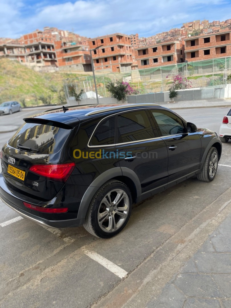 Audi Q5 2015 Off Road