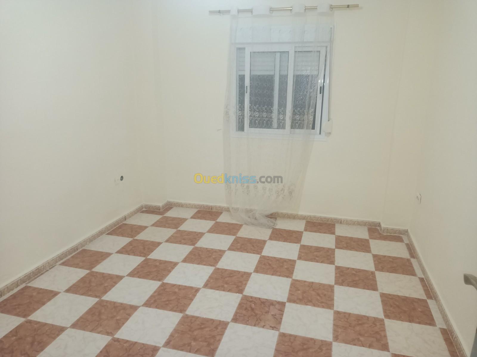 Location Appartement F4 Oran Bir el djir