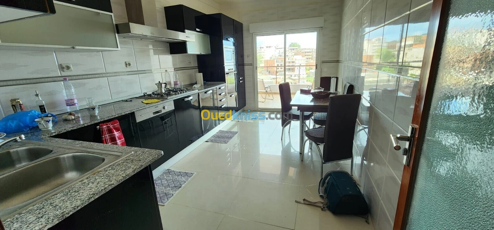 Location Appartement F4 Annaba Annaba