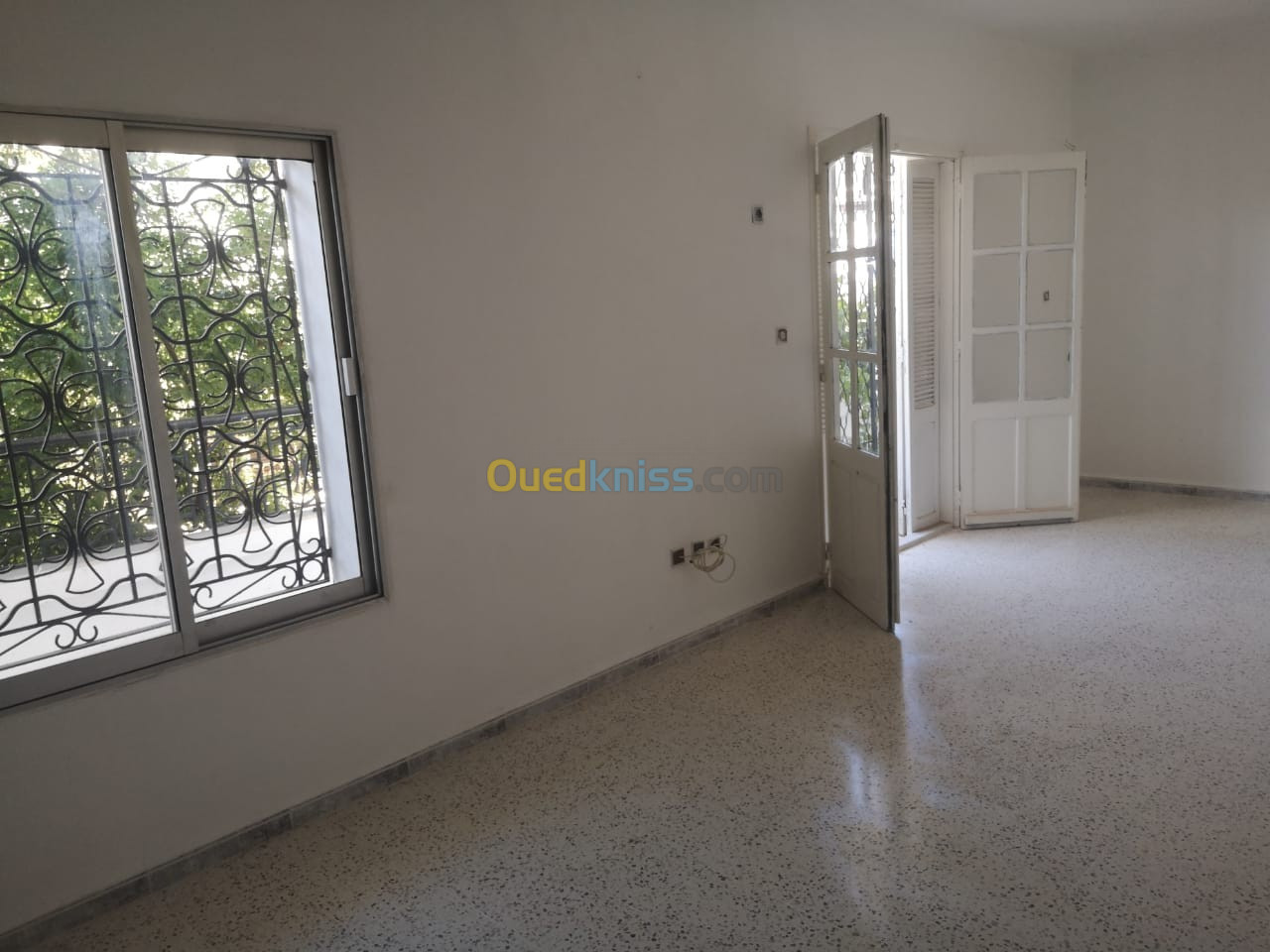 Location Niveau De Villa F5 Annaba Annaba