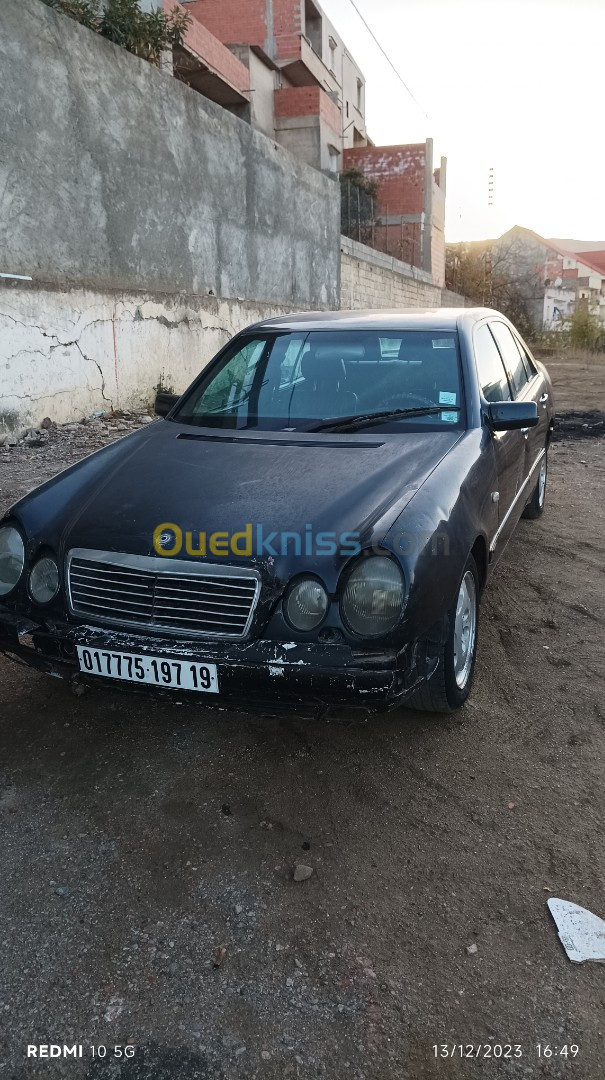 Mercedes Classe E 1997 Classe E