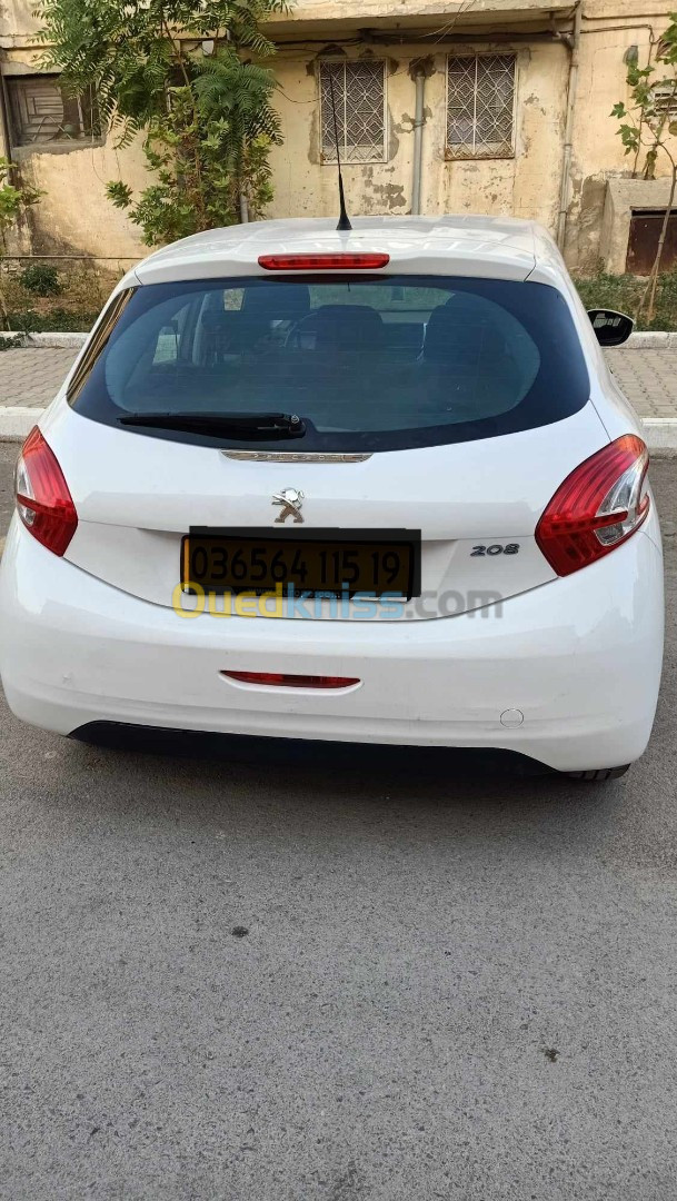 Peugeot 208 2015 Access