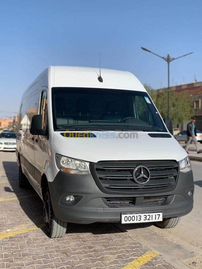 SPRINTER MARCEDES BENZ 2021