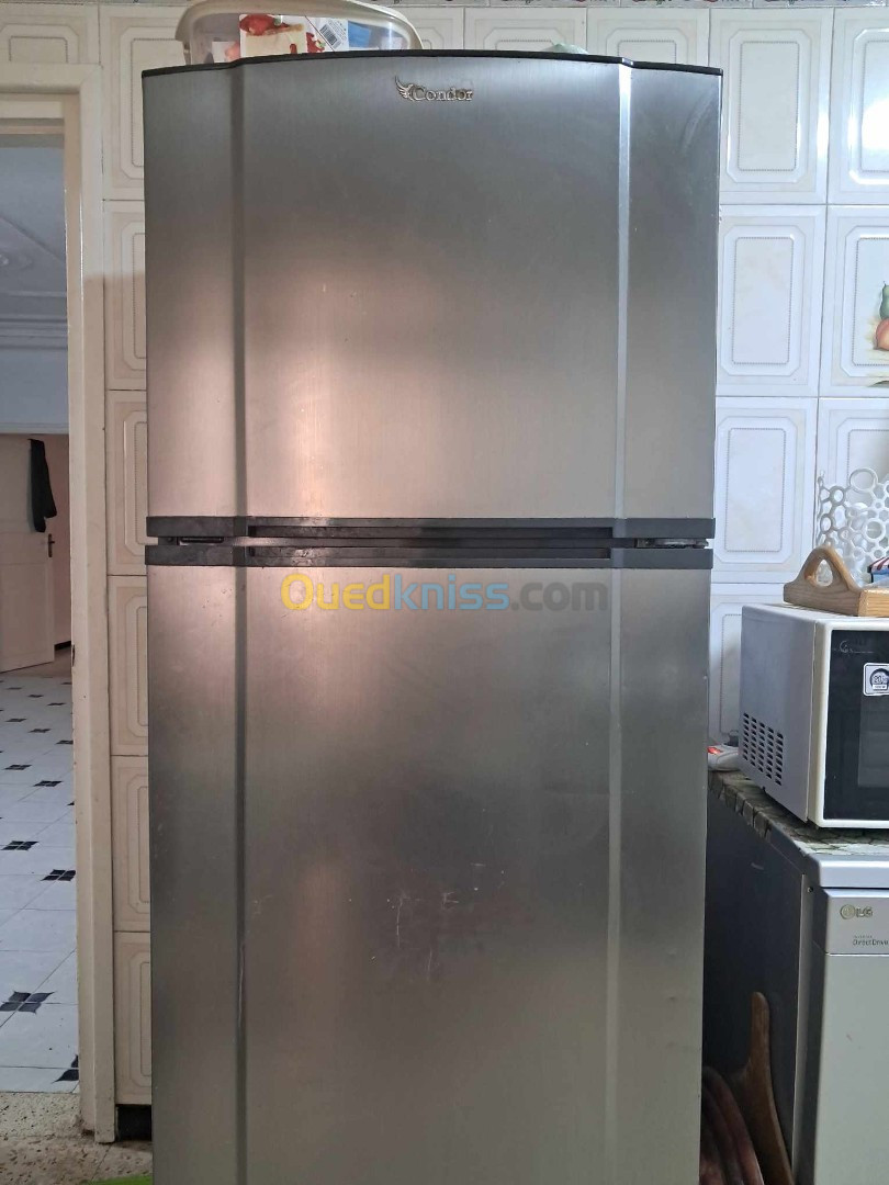 refrigirateur de marque condore 2 portes 