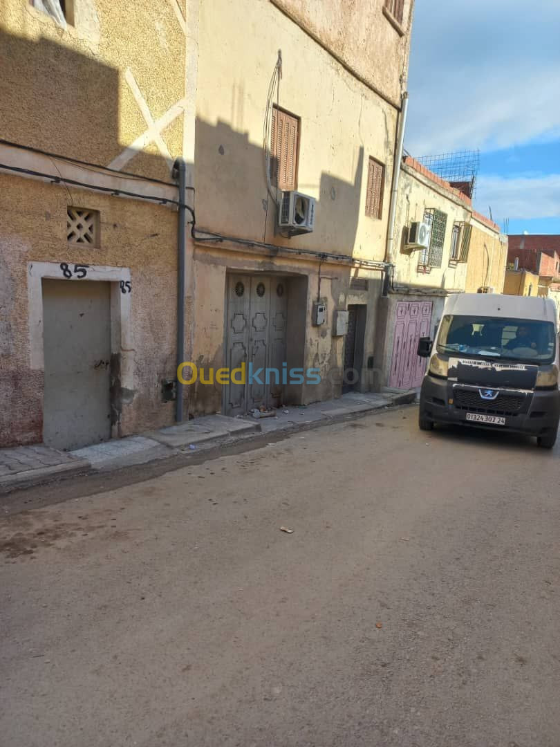 Vente Immeuble Guelma Guelma