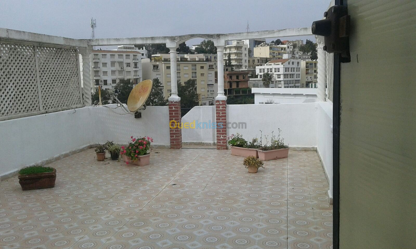 Location Niveau De Villa F4 Alger Hydra